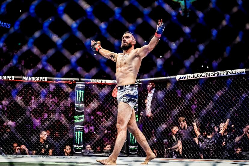 vivez un week-end d'exception au mma bercy, où l'intensité du combat et l'émotion des performances vous transporteront. rejoignez-nous pour des combats palpitants et une ambiance electrifiante qui fera vibrer tous les amateurs de sports de combat.