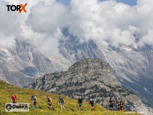découvrez le face-à-face palpitant entre les paysages enchanteurs de la bretagne et les défis vertigineux des montagnes lors de notre événement de trail. préparez-vous à vivre une aventure unique alliant nature sauvage, panoramas époustouflants et esprit de compétition. rejoignez-nous pour un défi inoubliable !