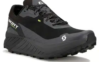 découvrez notre sélection de chaussures de trail hiver 2024-25. ces modèles allient confort, adhérence et chaleur pour parcourir les sentiers enneigés en toute sécurité. préparez-vous pour vos aventures hivernales avec les meilleures chaussures adaptées aux conditions les plus exigeantes.