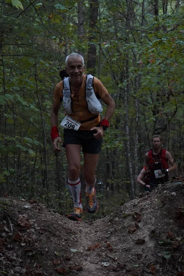 participez à l'ultra-trail de 100 km sur les fameuses champs-élysées, un défi exceptionnel alliant endurance et découverte des splendeurs de paris. rejoignez des passionnés et vivez une expérience inoubliable au cœur de la ville lumière!