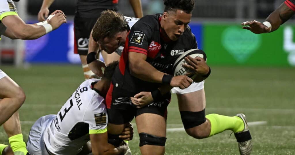 découvrez le jeune talent éclatant de toulouse lors de son match palpitant contre le lou. analyse des performances, enjeux du match et les futures étoiles du rugby français se dévoilent dans cette rencontre captivante.