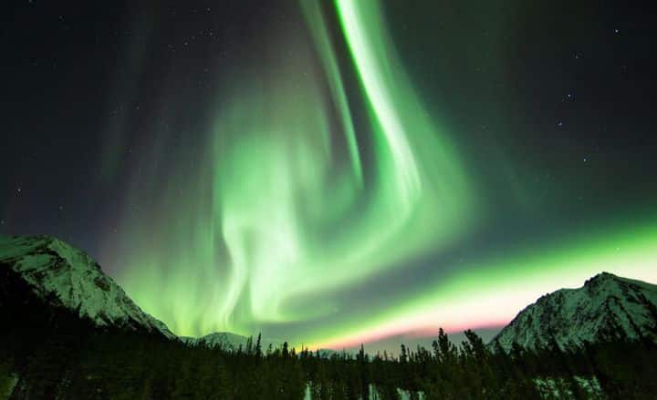 venez relever le défi yukon avec des températures extrêmes atteignant -50°c ! découvrez des paysages à couper le souffle, testez vos limites et vivez une expérience inoubliable en pleine nature glaciale. êtes-vous prêt à affronter le froid ?