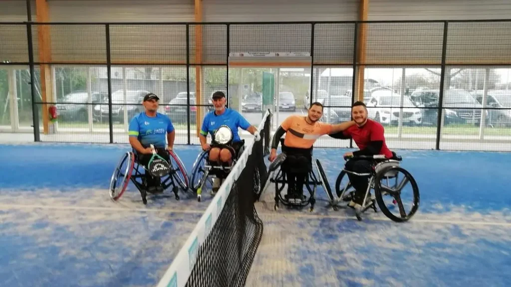 découvrez le padel-fauteuil à wittenheim, une activité sportive inclusive qui permet à chacun de profiter du plaisir du sport. rejoignez-nous pour des séances adaptées et conviviales, et partagez des moments inoubliables sur le court.