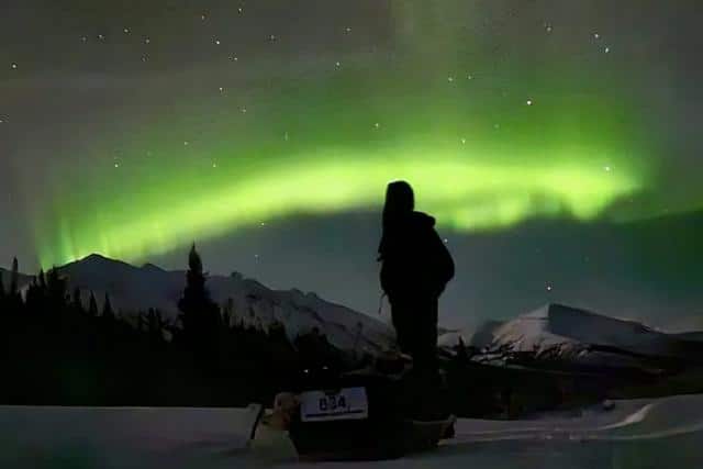 découvrez mathieu blanchard, le champion du yukon arctic ultra, qui repousse les limites de l'endurance dans l'une des courses les plus extrêmes au monde. plongez dans son parcours inspirant et ses exploits au cœur du froid canadien.