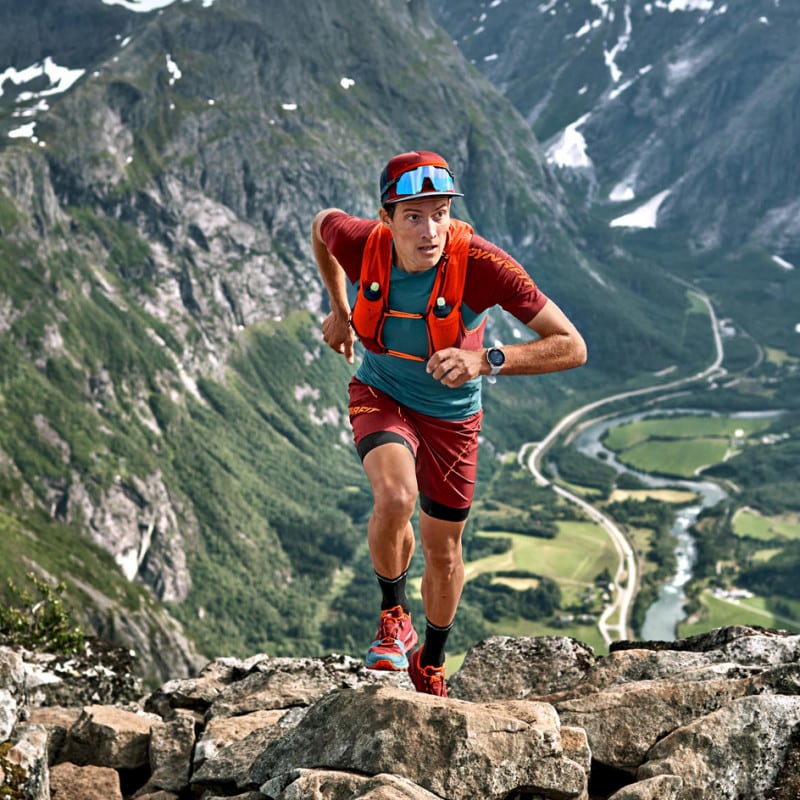 découvrez les défis palpitants de l'ultra-trail et du marathon : des courses d'endurance qui mettent à l'épreuve vos limites physiques et mentales, tout en vous offrant un cadre naturel exceptionnel. préparez-vous à vivre des moments inoubliables au cœur de la nature!