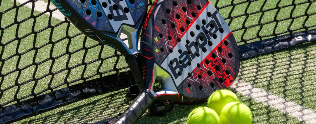 découvrez le concept innovant du padel mezzanine, une expérience de jeu unique alliant sport et convivialité. profitez de nos installations modernes et d'un cadre idéal pour perfectionner votre technique et partager des moments inoubliables entre amis. réservez dès maintenant votre session de padel mezzanine !