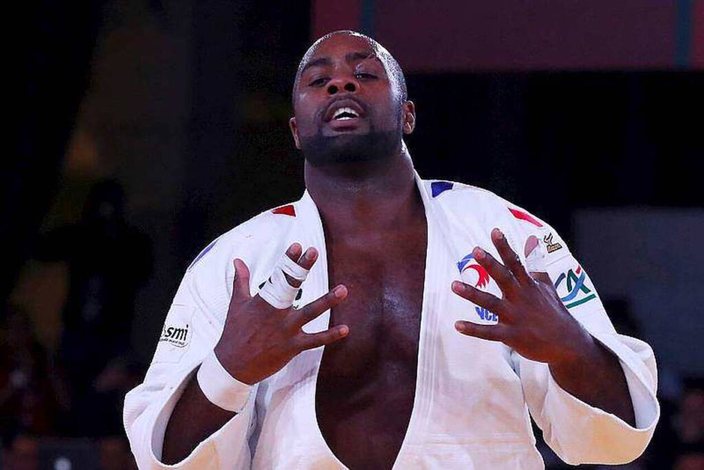 découvrez l'univers palpitant du mma avec riner et l'ufc. plongez dans l'engagement, la passion et les performances de ces athlètes d'exception qui redéfinissent les limites du combat. ne manquez rien de l'actualité, des analyses et des interviews exclusives !