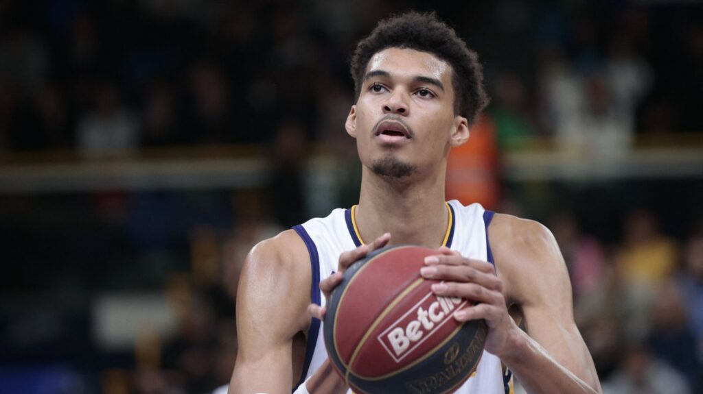 découvrez les dernières nouvelles sur le transfert de victor wembanyama en nba. analyse, impact et réactions autour de ce phénomène du basket mondial qui s'apprête à faire ses débuts dans la ligue.