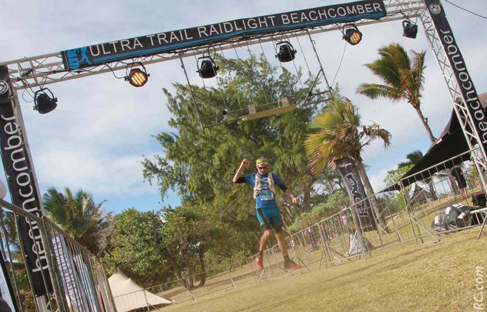 rejoignez l'ultra trail de bollène à la réunion, une aventure sportive inoubliable à travers des paysages époustouflants. préparez-vous à relever des défis, découvrir la richesse de la nature réunionnaise et vivre une expérience unique entre passionnés de trail. inscrivez-vous dès maintenant pour cette course exceptionnelle !