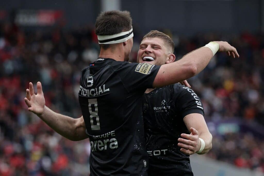 revivez le choc palpitant entre l'ubb et toulouse ! analyse des stratégies des équipes, performances des joueurs et moments clés du match. ne manquez pas cette rencontre spectaculaire qui promet du suspense et de l'émotion au rugby.