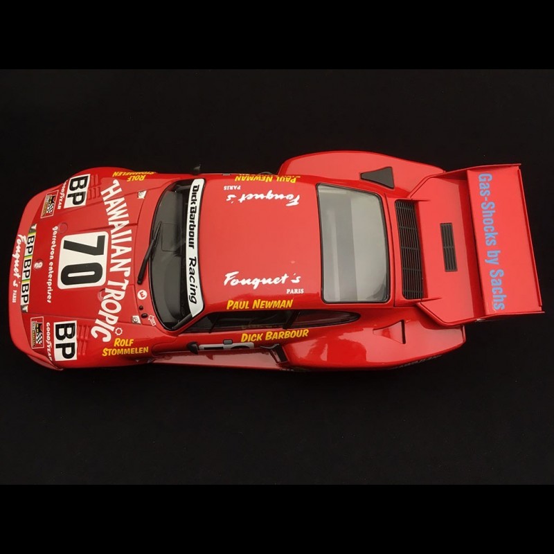 revivez l'incroyable performance de newman lors des 24 heures du mans en 1979, une course légendaire mêlant vitesse, stratégie et passion automobile. découvrez les moments clés et les défis rencontrés dans cette compétition emblématique du sport automobile.