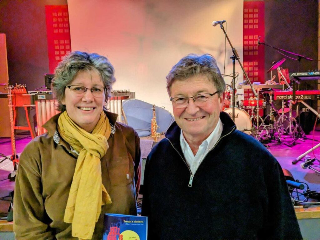 découvrez le monde captivant de la présidence jazz, un événement emblématique qui célèbre l'héritage et l'innovation du jazz. rejoignez-nous pour des performances inoubliables et des rencontres avec des artistes de renom, tout en explorant l'influence du jazz sur la culture contemporaine.