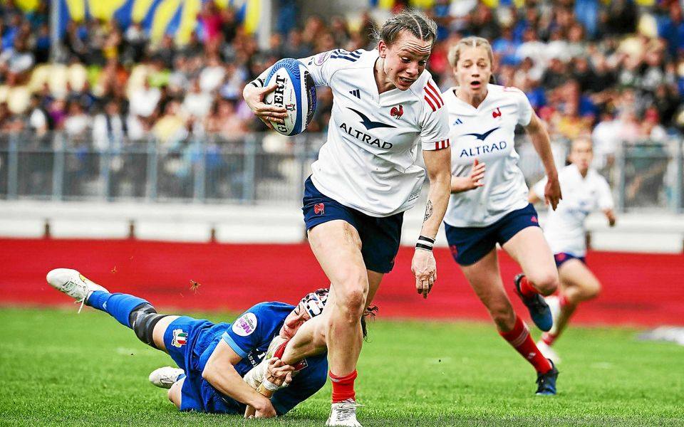 découvrez les moments les plus palpitants des retournements de matchs féminins en italie. revivez des matchs captivants où les équipes ont surmonté des défis pour triompher sur le terrain, illustrant la passion et le talent du football féminin. plongez dans l'analyse des jeux et des performances qui ont marqué l'histoire du sport en italie.