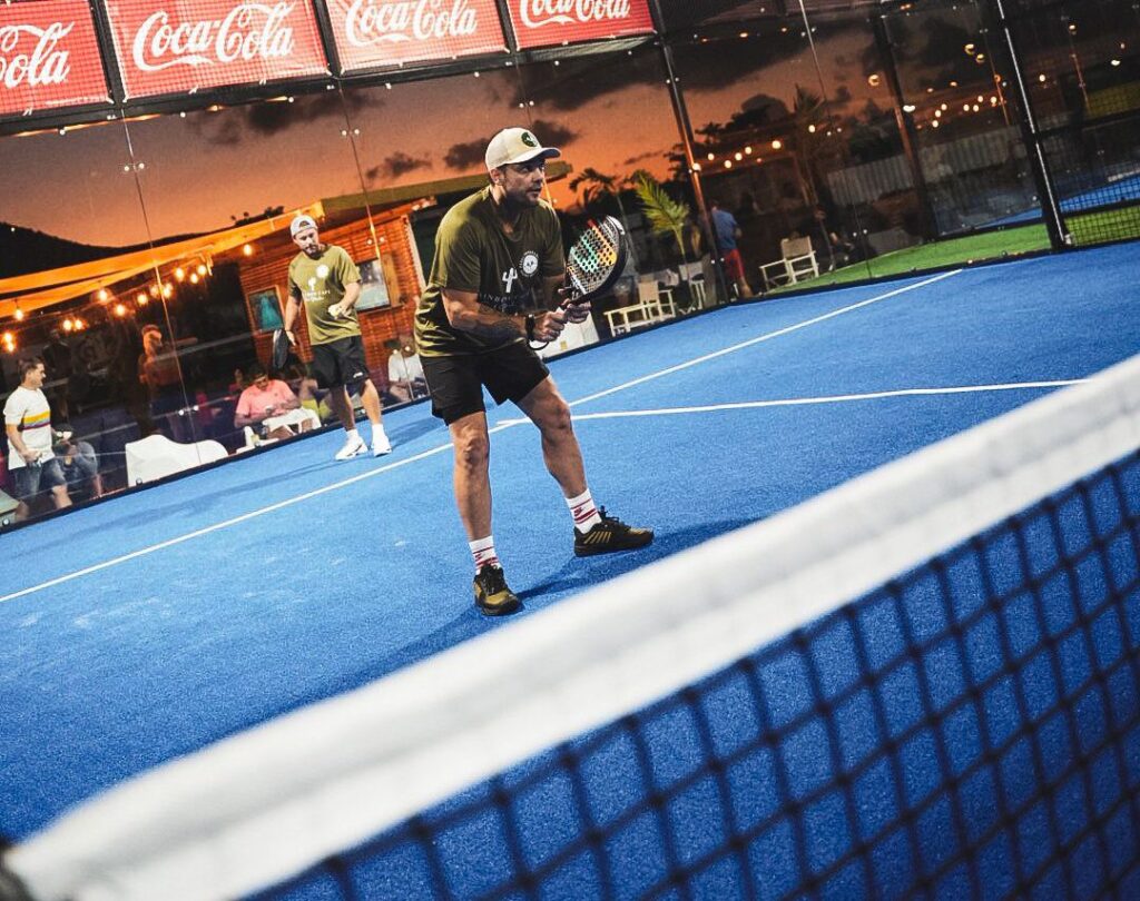 participez à l'excitation du tournoi national féminin de padel à pélissanne ! découvrez des matchs palpitants, soutenez vos équipes favorites et vivez l'intensité de ce sport en plein essor. rejoignez-nous pour un week-end de compétitions passionnantes et de moments inoubliables.