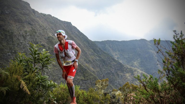 participez à l'ultra-trail d'ugine en juin, un événement exceptionnel pour les passionnés de trail et de nature. définissez vos limites sur des parcours spectaculaires et vivez une expérience inoubliable au cœur des montagnes.