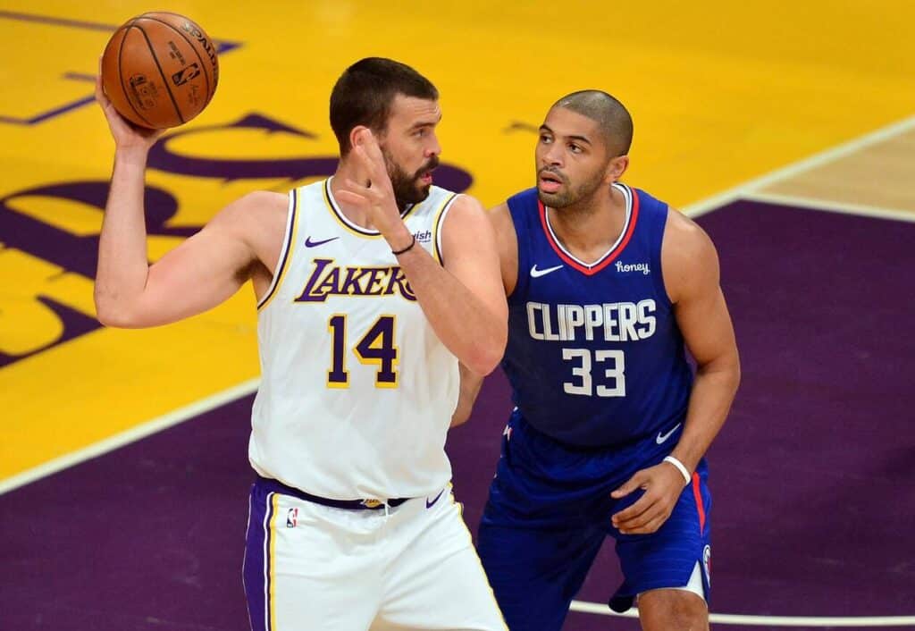 découvrez l'univers des joueurs français en nba, leurs performances, statistiques, et parcours exceptionnels au sein de la ligue professionnelle de basket-ball. plongez dans l'actualité et les moments forts des stars tricolores sur les parquets américains.