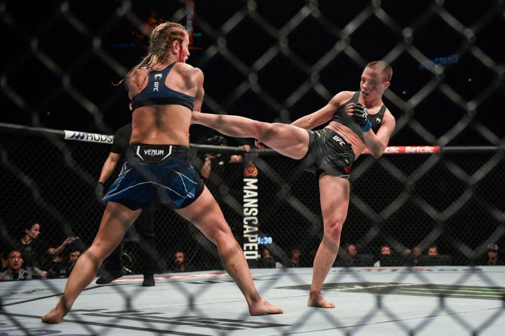 découvrez le monde passionnant du mma féminin à nantes. rejoignez nos athlètes inspirantes et participez à des cours de combat, des ateliers et des événements dédiés aux femmes. que vous soyez débutante ou expérimentée, vivez l'adrénaline du mma dans une atmosphère conviviale et motivante.