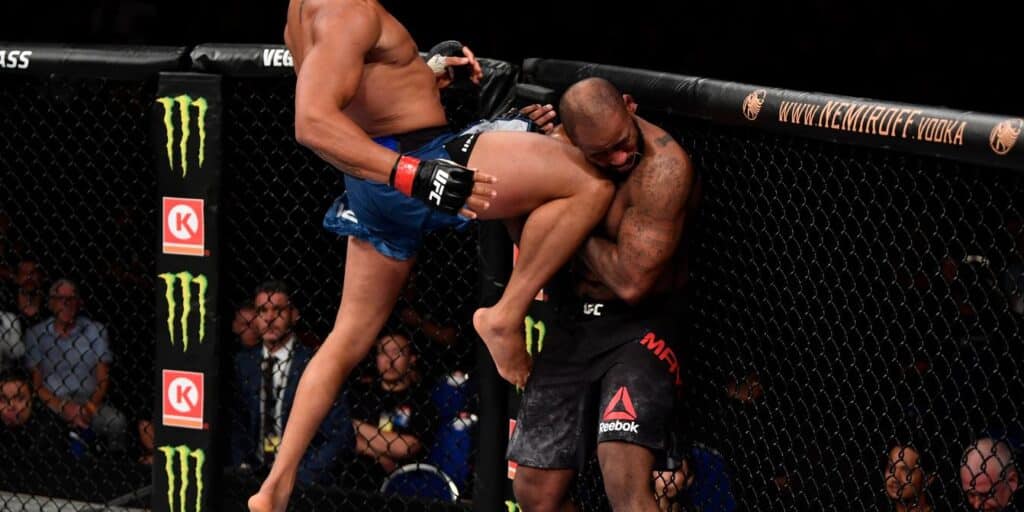 découvrez l'univers captivant des robots ufc en chine, où technologie de pointe et arts martiaux se rencontrent. plongez dans les combats palpitants et les innovations qui révolutionnent le monde du divertissement martial.