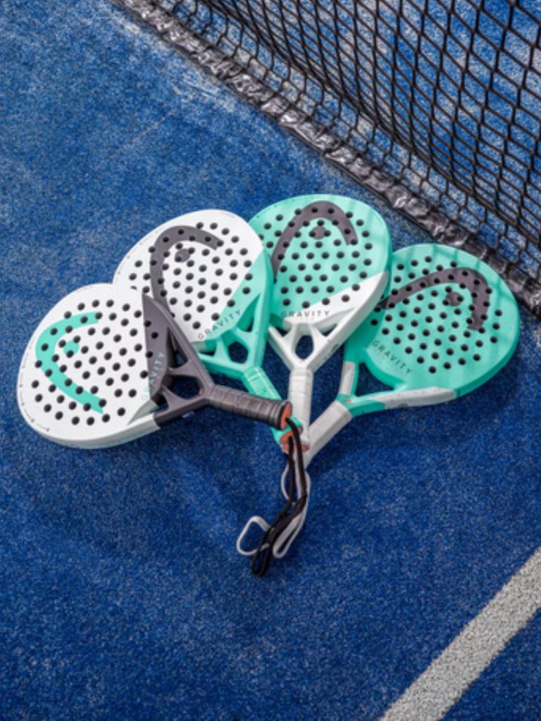 découvrez le cercle du padel, une aventure familiale où convivialité, sport et passion se réunissent pour offrir des moments uniques à partager en famille sur les terrains de padel. rejoignez-nous et vivez l'expérience ensemble !