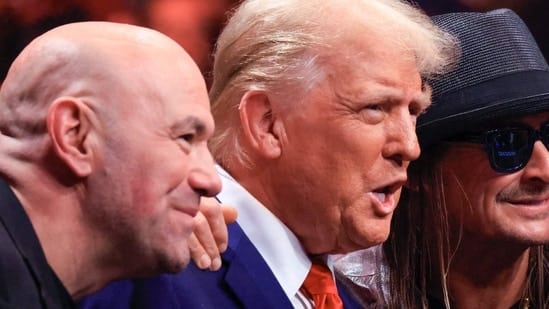 découvrez la relation unique entre dana white, le président de l'ufc, le mma et donald trump. analyse de leur impact mutuel dans le monde des sports de combat et de la politique.