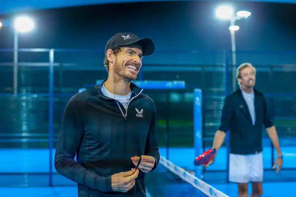 découvrez comment investir dans le padel, le sport en plein essor. guide complet sur les opportunités, la rentabilité et les clés pour réussir votre investissement dans le padel en 2024.