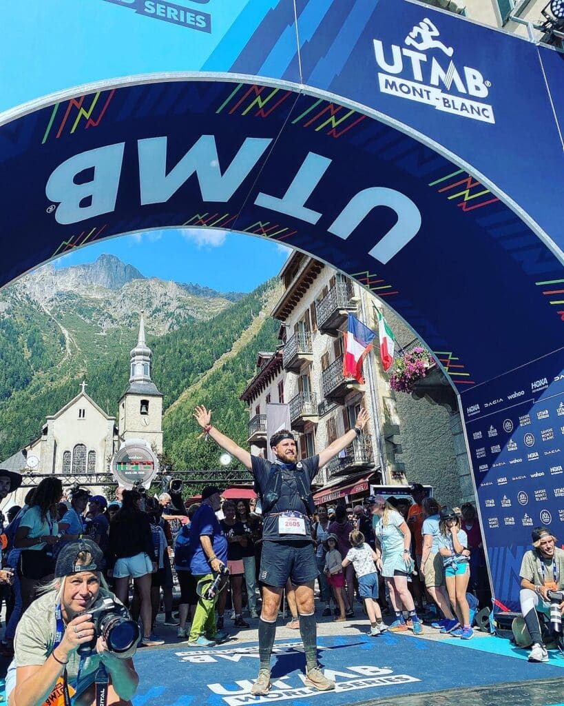 découvrez comment atteindre le triomphe en ultra-trail avec nos conseils, récits de réussites et astuces pour dépasser vos limites en course nature.