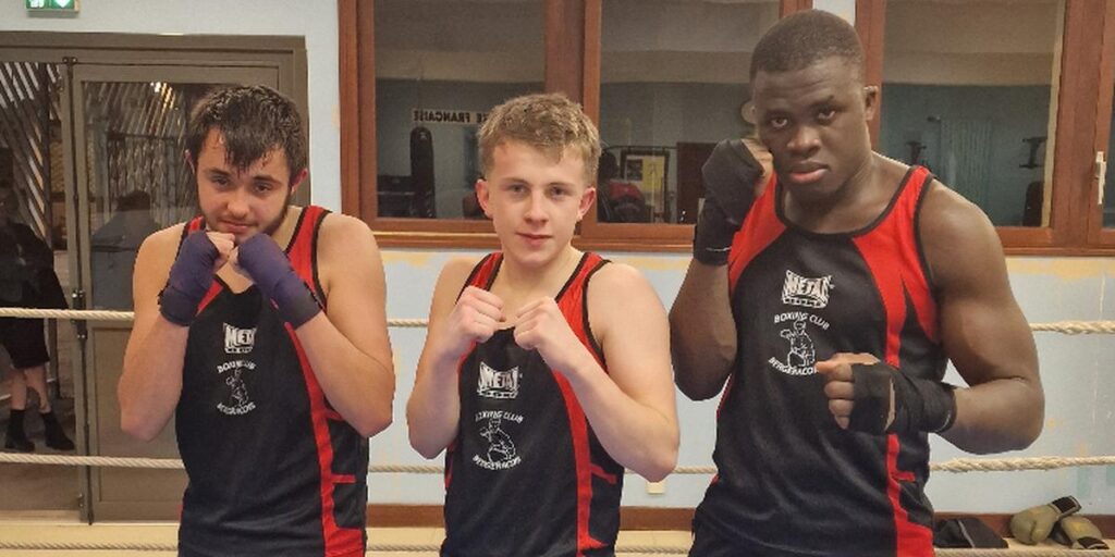 rejoignez notre boxing club mma à bergerac : entraînements pour tous niveaux, encadrement professionnel, ambiance conviviale et équipements modernes. progressez en boxe et arts martiaux mixtes dès aujourd'hui !