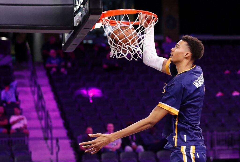 découvrez quelles sont les attentes entourant victor wembanyama, la nouvelle star du basket, et comment il compte répondre aux espoirs placés en lui sur les parquets internationaux.