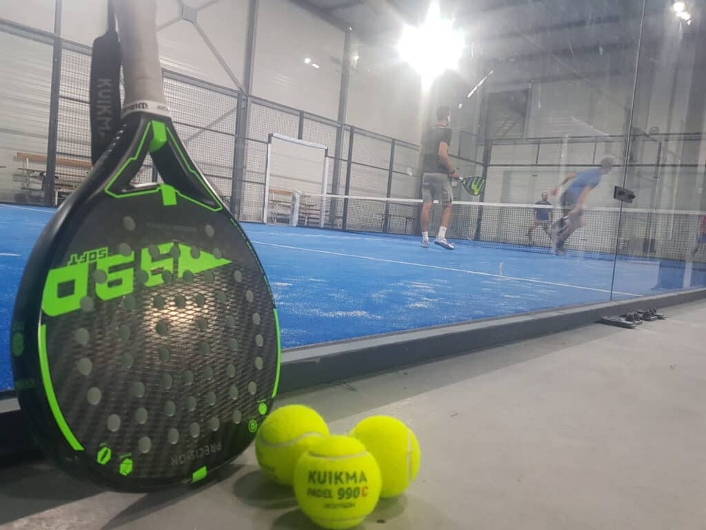 découvrez comment acquérir un terrain de padel à saint-martin : conseils, étapes clés et opportunités pour réussir votre investissement dans ce sport en plein essor.