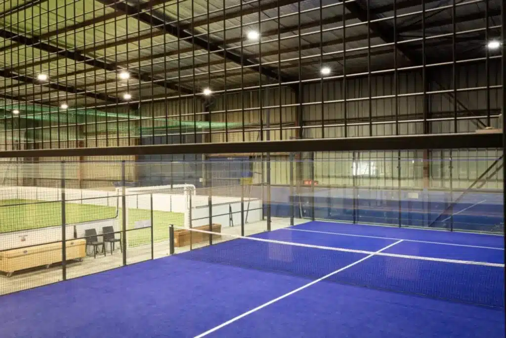 découvrez le complexe padel brésil : infrastructures modernes, terrains de padel de qualité, ambiance conviviale et services premium pour des parties inoubliables entre amis ou en famille.