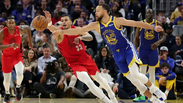 découvrez comment l’intelligence artificielle révolutionne la nba : analyse de données, stratégies d’équipe, détection de talents et amélioration des performances des joueurs.
