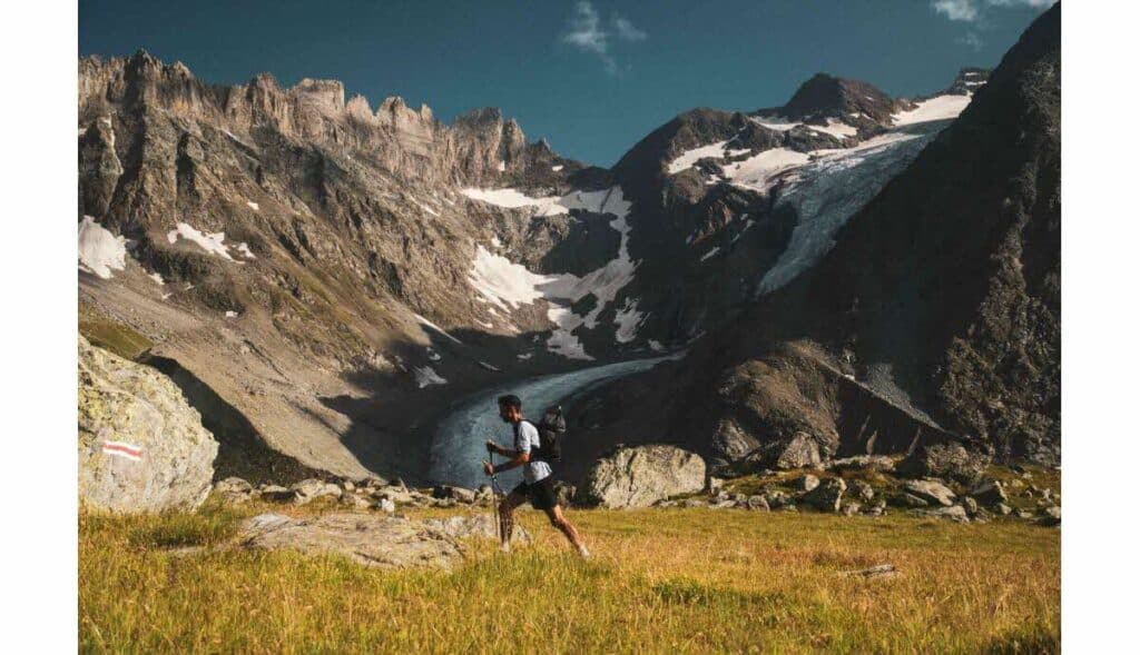 découvrez l’exploit incroyable de kilian jornet qui a parcouru 5 145 km pour gravir 72 sommets, repoussant les limites de l’endurance et de l’alpinisme.
