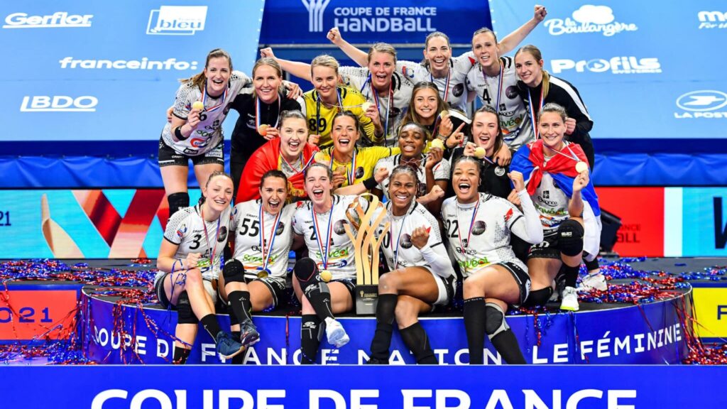 découvrez les dernières actualités, résultats et analyses sur les quarts féminins dans le sport. suivez les performances des équipes et les moments forts des compétitions féminines.