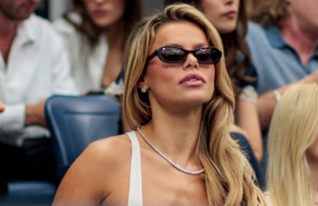 découvrez comment gérer une relation amoureuse avec une personne aux comportements de 'sinner' : conseils, défis et clés du succès pour vivre une histoire d'amour épanouissante malgré les obstacles.