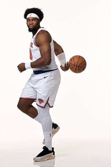 découvrez les difficultés rencontrées par guerschon yabusele lors de son passage à new york, entre défis sportifs et adaptation.