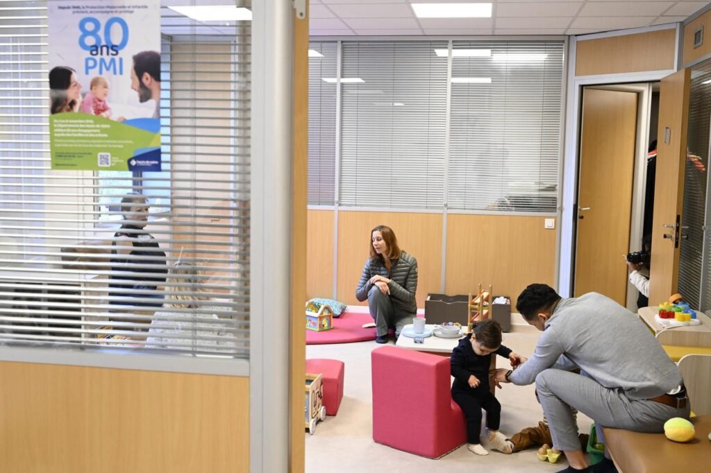 découvrez comment la patinoire de boulogne a été transformée en un complexe de padel moderne qui séduit les amateurs de sport et de loisirs.