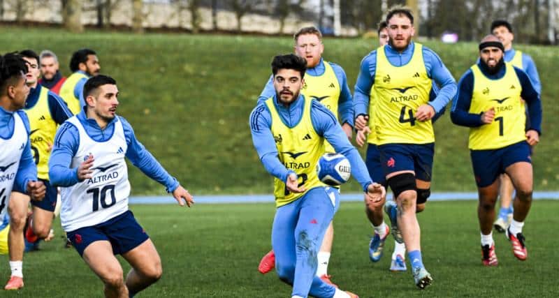 découvrez comment penaud et ramos illustrent la fine frontière entre le padel et le rugby, deux sports aux univers proches mais distincts.