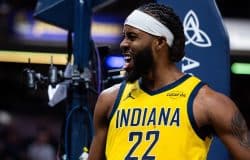 découvrez la performance impressionnante de wembanyama lors du match contre les pelicans, un talent prometteur qui fait sensation sur le parquet.