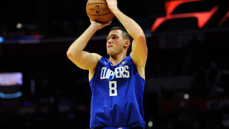 découvrez l'héritage durable de danilo gallinari en nba, son impact sur le jeu et sa carrière remarquable sur les parquets.