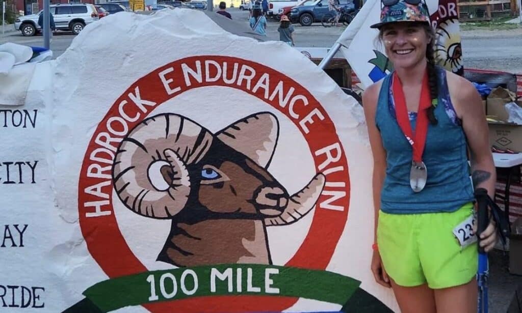 découvrez l'affrontement épique entre dauwalter et schide dans la course hardrock 100, un défi extrême pour les passionnés d'ultra-trail et de sensations fortes.