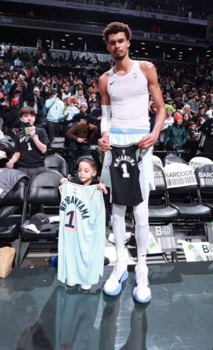 découvrez l'affaire wembanyama : une humiliation télévisée qui a conduit à un abandon spectaculaire. analyse et réactions.