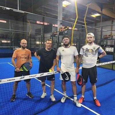 découvrez le nouveau complexe de padel à la ferté-bernard, bientôt prêt à accueillir les passionnés de sport et de convivialité. restez informé des dernières nouveautés !