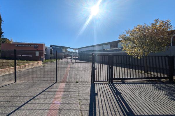 découvrez l'histoire de germain grangier, ultra-traileur renommé, confronté à une rare blessure musculaire qui a marqué sa carrière.