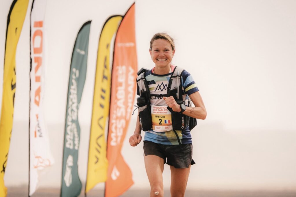 maryline nakache remporte l'ultra mds, une performance exceptionnelle au marathon des sables.