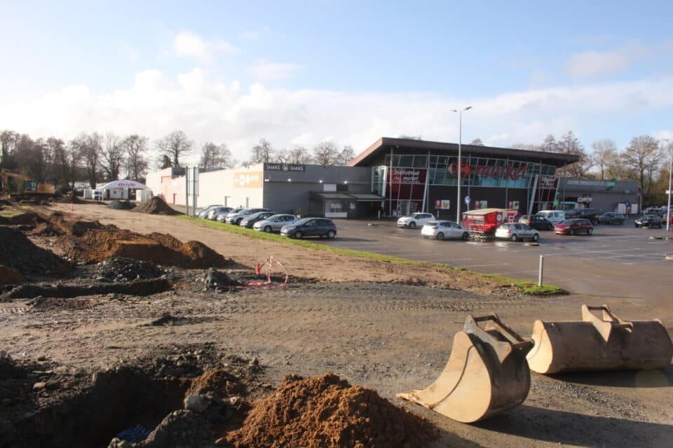 découvrez le nouveau complexe de padel au cœur du vignoble nantais, un lieu moderne et convivial pour tous les passionnés de sport et de nature.