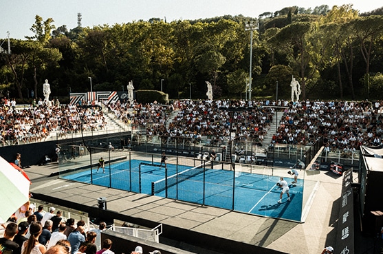découvrez le duel passionnant entre deux joueurs périgourdins de padel, parmi les meilleurs de france, qui s'affrontent dans un match à domicile intense et plein de suspense.