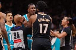 mike james exprime ses doutes sur l'arrivée de la nba en europe avant 2027 et analyse les défis potentiels de cette expansion.