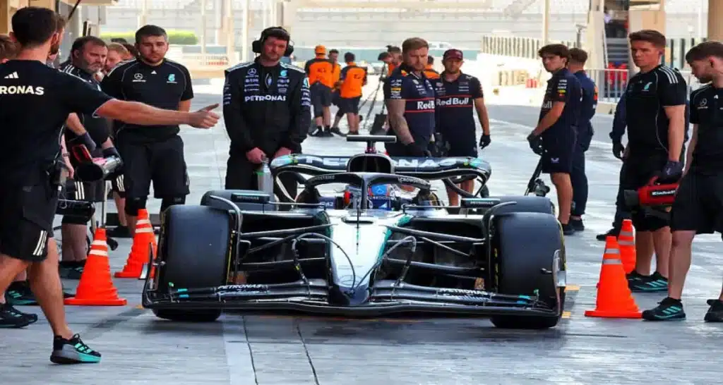 découvrez les moments de terreur et les menaces qui ont marqué l'histoire de la formule 1, entre incidents dramatiques et défis sécuritaires.