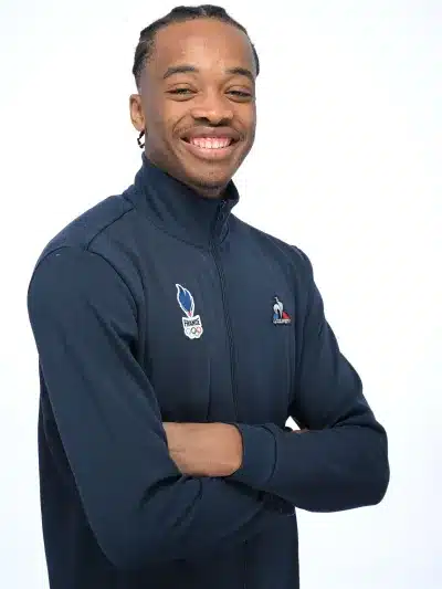 coulibaly brille par sa performance exceptionnelle tandis que washington subit une défaite marquante.